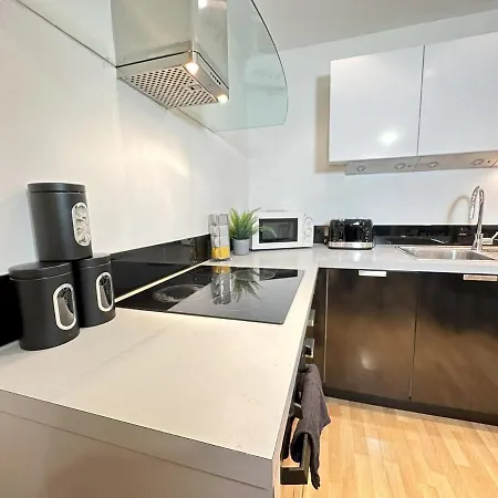 36 Secure Parking 2 Bedr 2 Bath Lux Southside דירה *