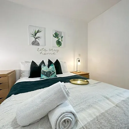36 Secure Parking 2 Bedr 2 Bath Lux Southside ברמינגהאם